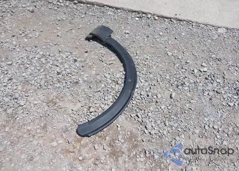 2020 Ford Explorer Xlt z USA, uszkodzony, nr VIN 1FMSK8DH4LGA57214